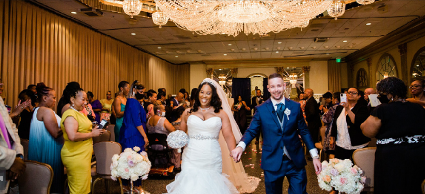 The Benefits of Hosting Both Ceremony and Reception at One Venue ...